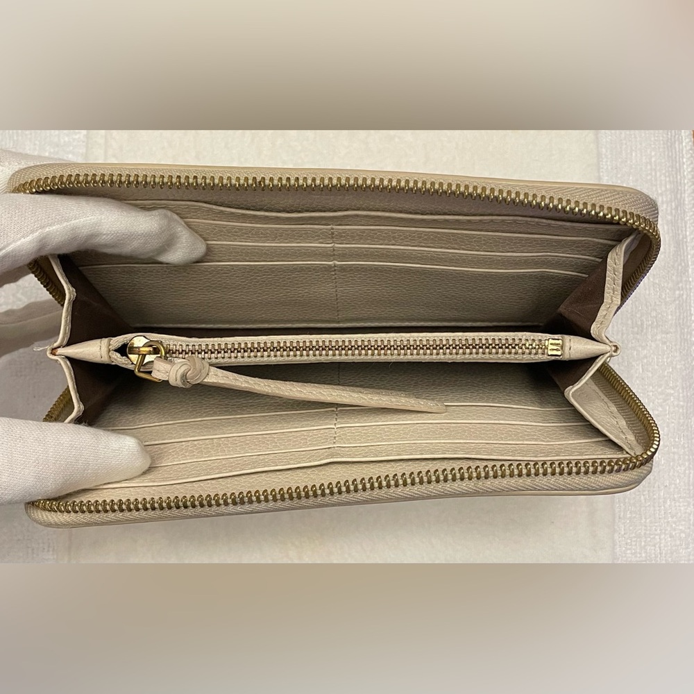 Chloe Authentic Vintage Beige Leather Long Wallet - Picture 6 of 13